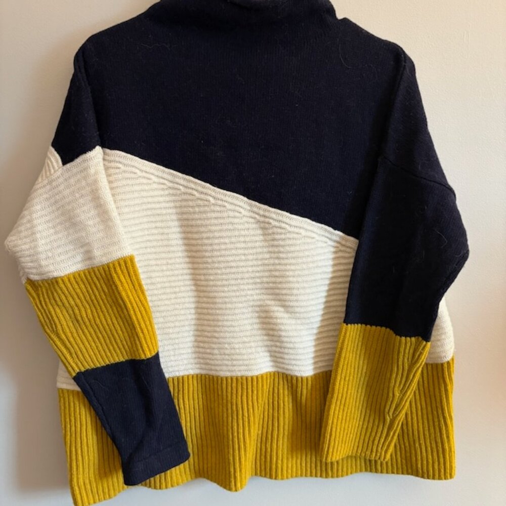 Woman's Sweater